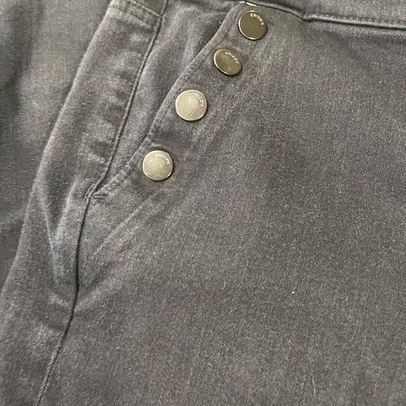 Chico's Pull-On Wide Leg Jeans black faded Size US 10 Chico's Size 1.5 - Picture 4 of 16